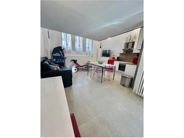 APPARTAMENTO Milano (V Giornate/ XXII Marzo/ Porta Romana)